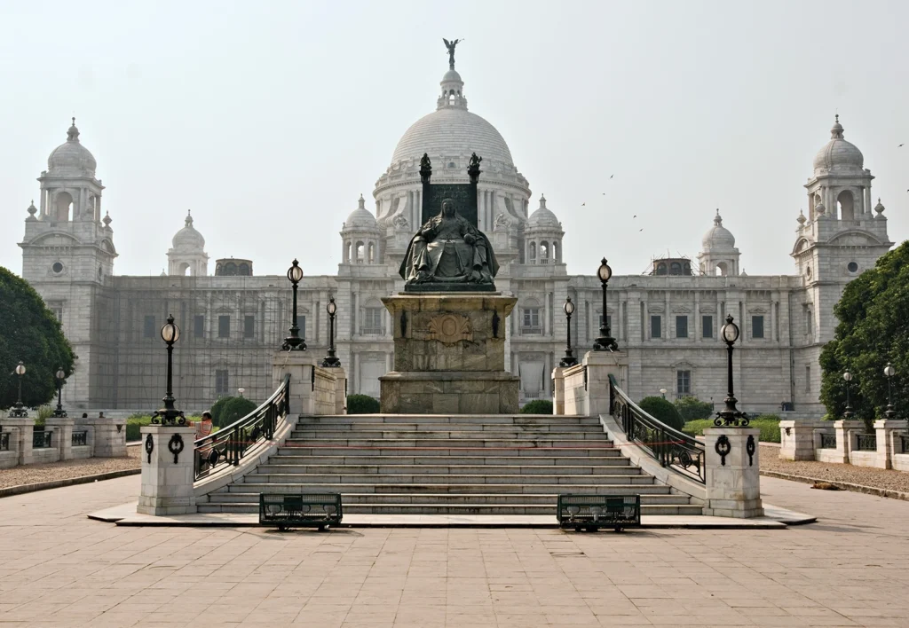 Victoria Statue front Memorial Hall Kolkata West -