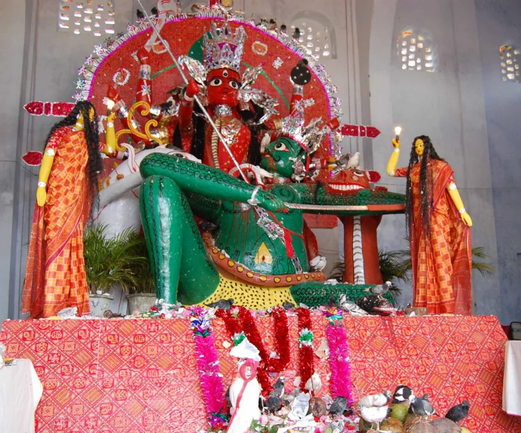 oldest durga puja in west bengal , why durga puja is famous in bengal,