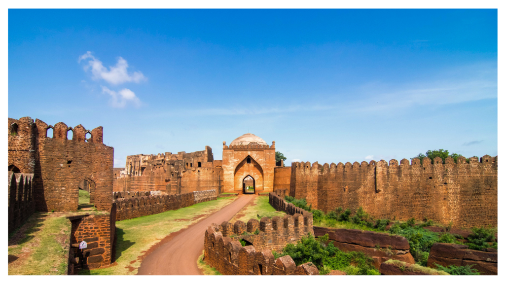 10 Best Weekend Getaways from Hyderabad-Best time to visit Bidar-fort