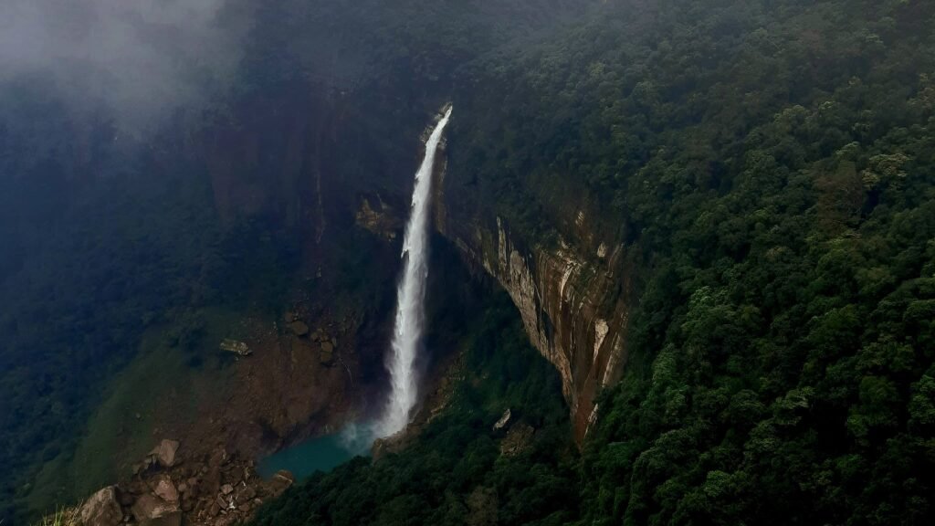 Nohkalikai Falls-Things to do in Shillong